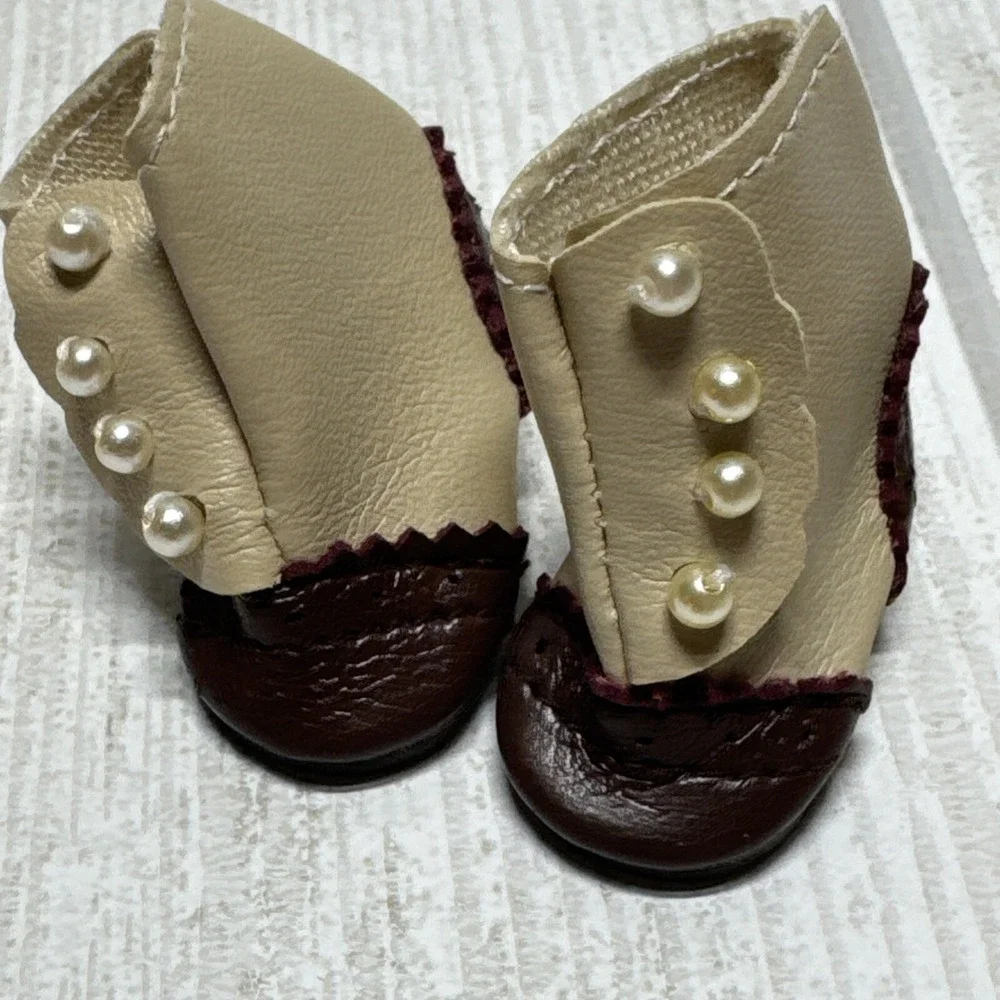 Vintage lot of 3 Doll Shoes Tallina's white with tie and healed brown boots